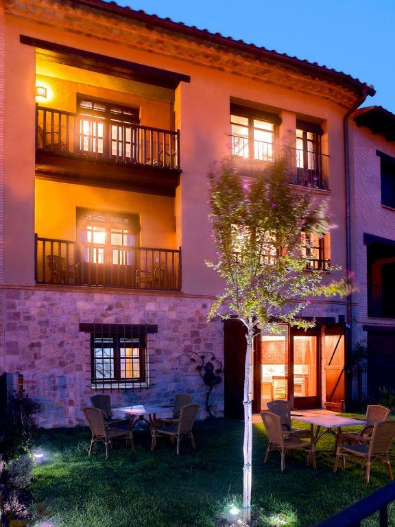 Casa Rural La Parra De Maribel Alquézar Extérieur photo